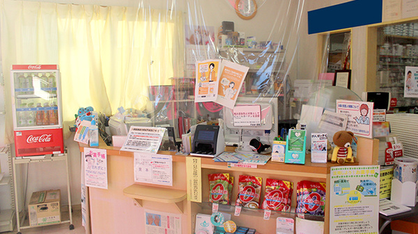 アカカベ薬局　岡山店_3