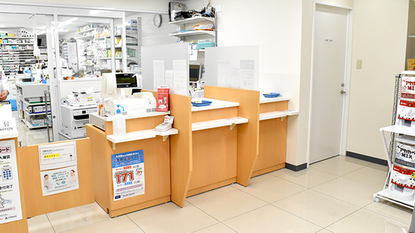 アカカベ薬局　京阪京橋片町口店_4