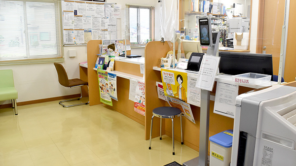 薬王堂薬局西徳田店_3