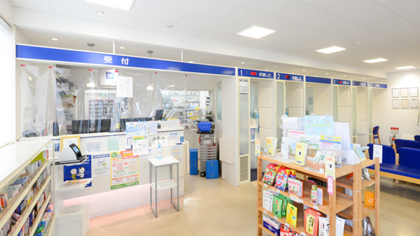 クオール薬局新地町店_3