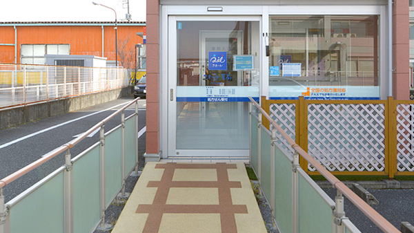 クオール薬局ララ１号店_2