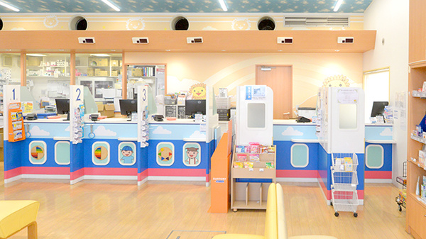 クオール薬局ララ１号店_4