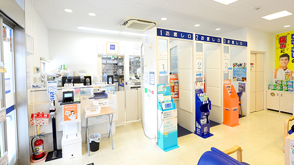 クオール薬局かほく店_3