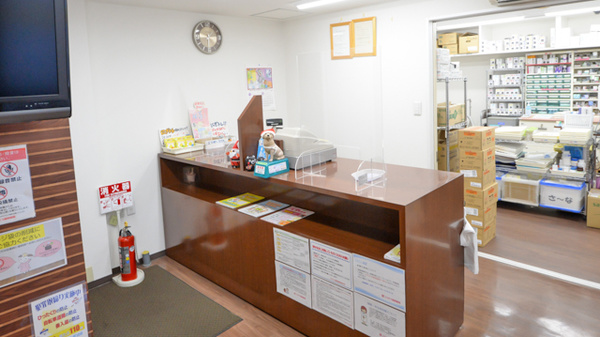 コスモス調剤薬局 堀田店_3