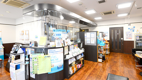 クオール薬局二条城北店_3