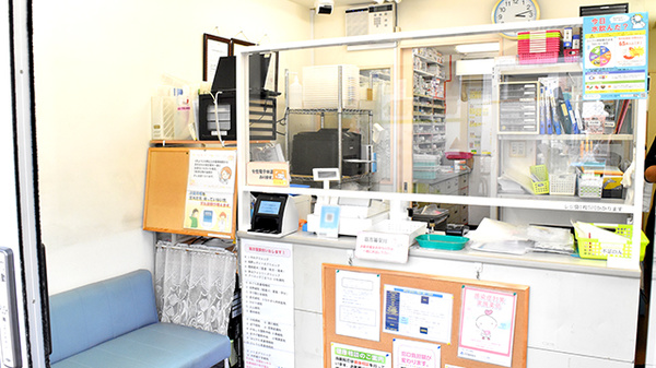 ドクトル薬局　寝屋川店_3