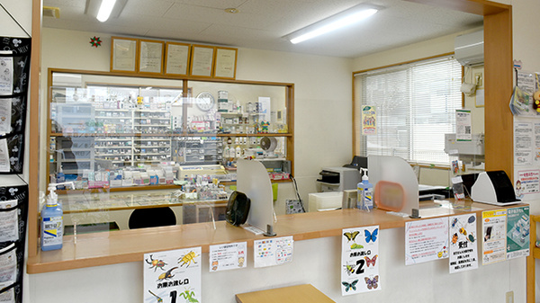はーぶ薬局くぬぎ店_3