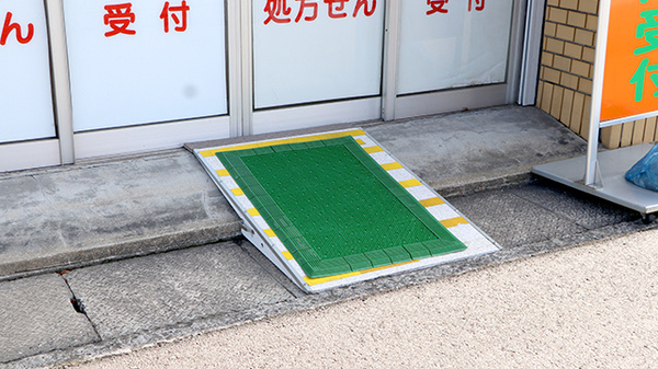 ほしの薬局大里店_3