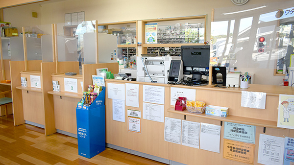 ワタナベ薬局　市民病院前店_3