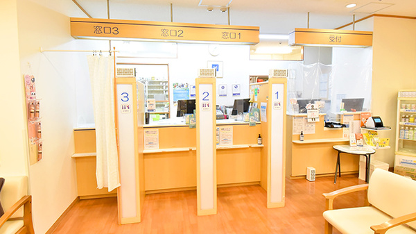 クオール薬局奥沢店_3