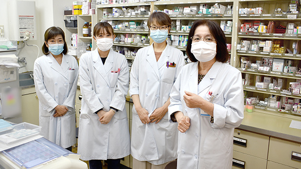 白金薬局品川店_2