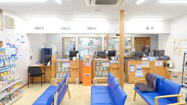 クオール薬局　はやぶさ店_3