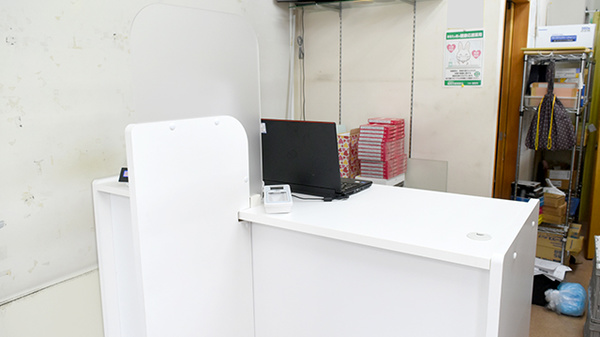 新生堂薬局　平尾店_3