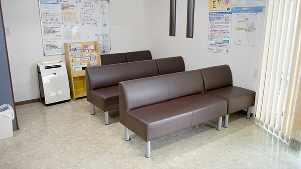 はるか薬局空港東店_3
