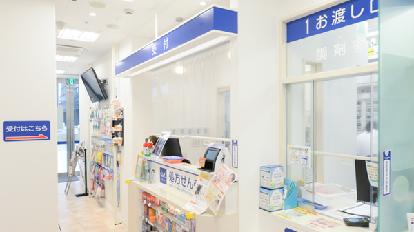 クオール薬局 田町店_4