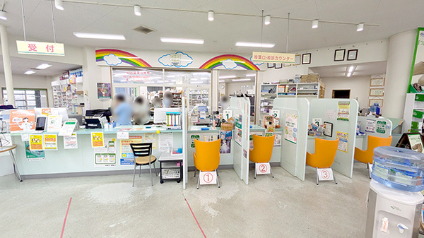 そうごう薬局 黒石病院前店_4