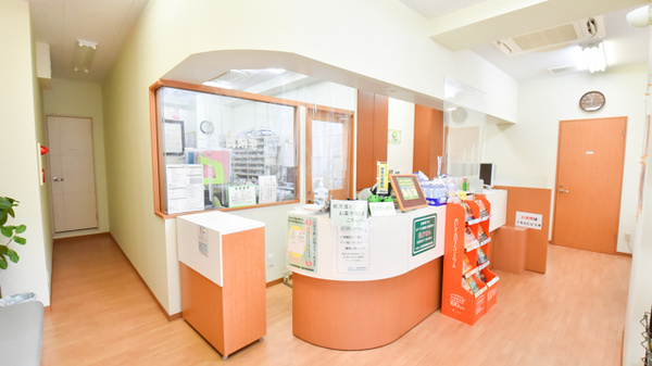 よつば薬局白木原店_3
