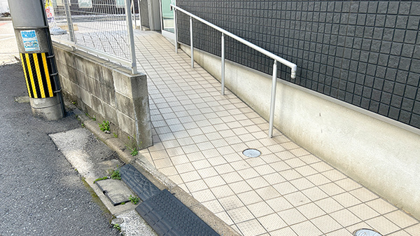 サンキュー薬局　陣山店_3