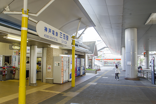 リラクゼーションサロンイヤシスプラス イオンモール神戸北店_16