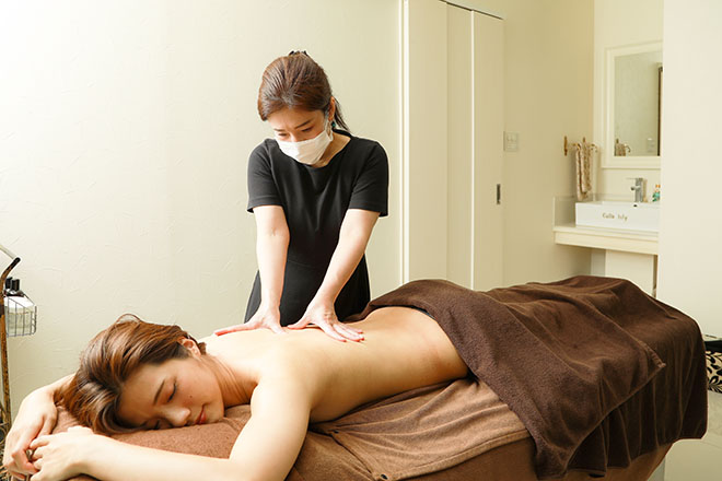 Private Salon CALLA LILY_7
