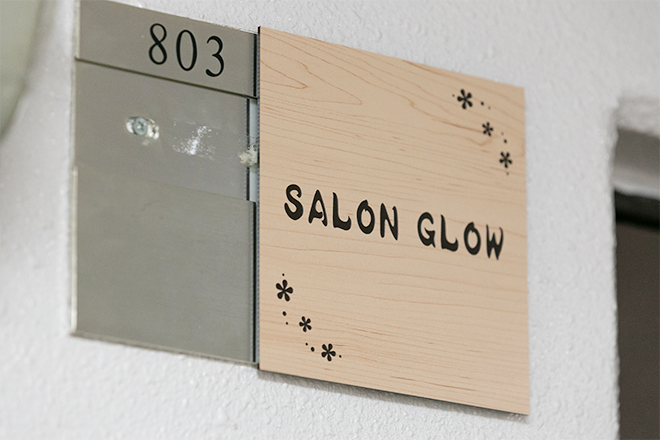 SALON GLOW_2