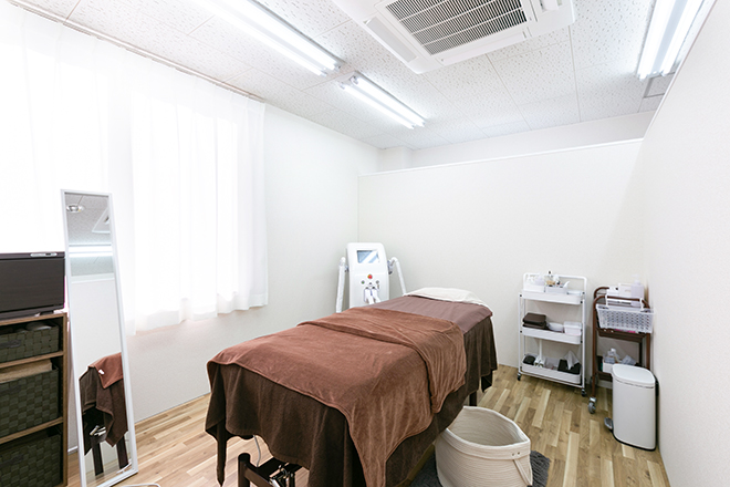 Hair Removal Salon Hachi_5