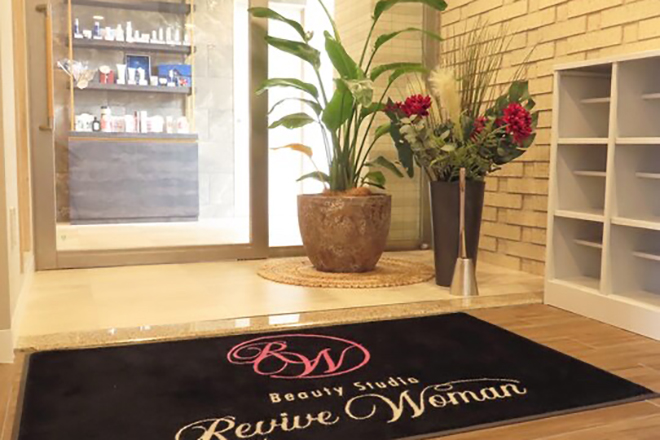 Beauty Studio Revive Woman_1