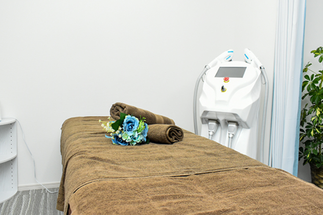 脱毛サロン emily