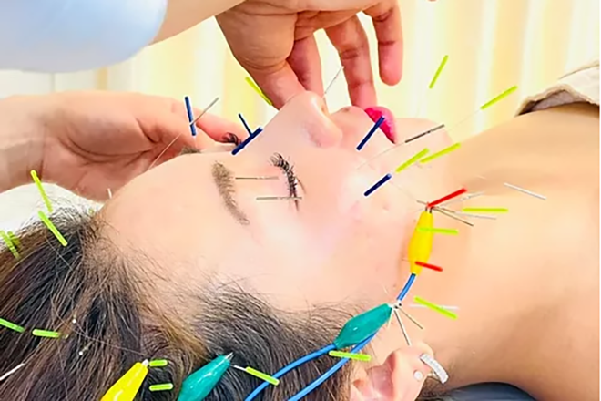 鍼灸サロン mahoroba