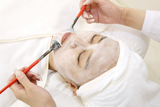 REINE BEAUTY SALON