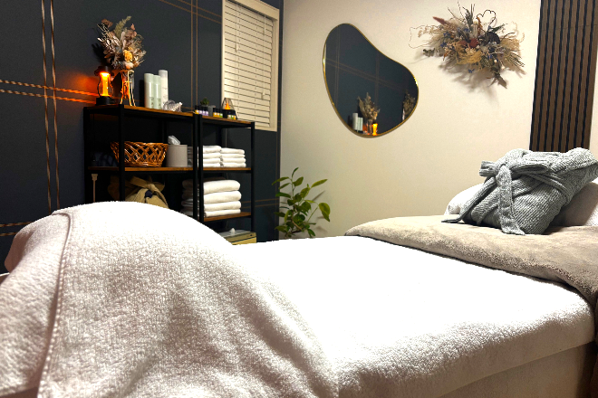 BLOOM. RELAXATION SALON