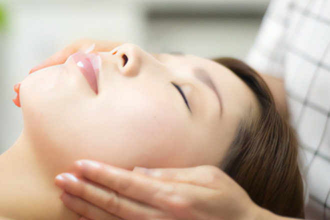 エステルーム ラティア