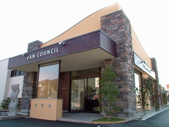 VAN COUNCIL BReeze