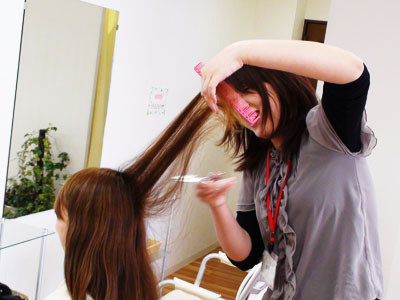 美容院 Re:Style 15 枚方本店_2