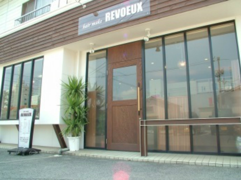 HAIR MAKE REVOEUX