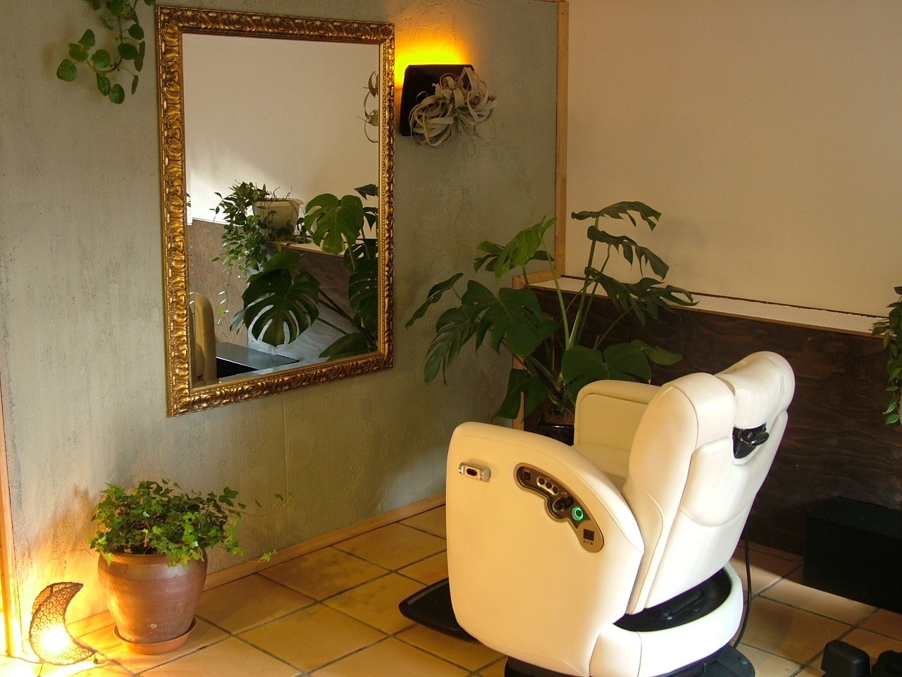 ヘッドスパ&髪質改善トリートメント専門店 FACE SPA_1