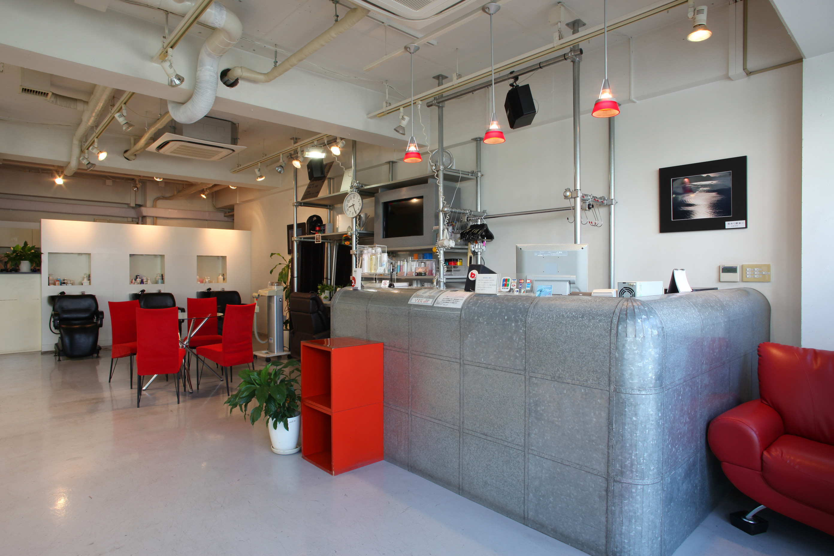 b. Hair Dressers_1