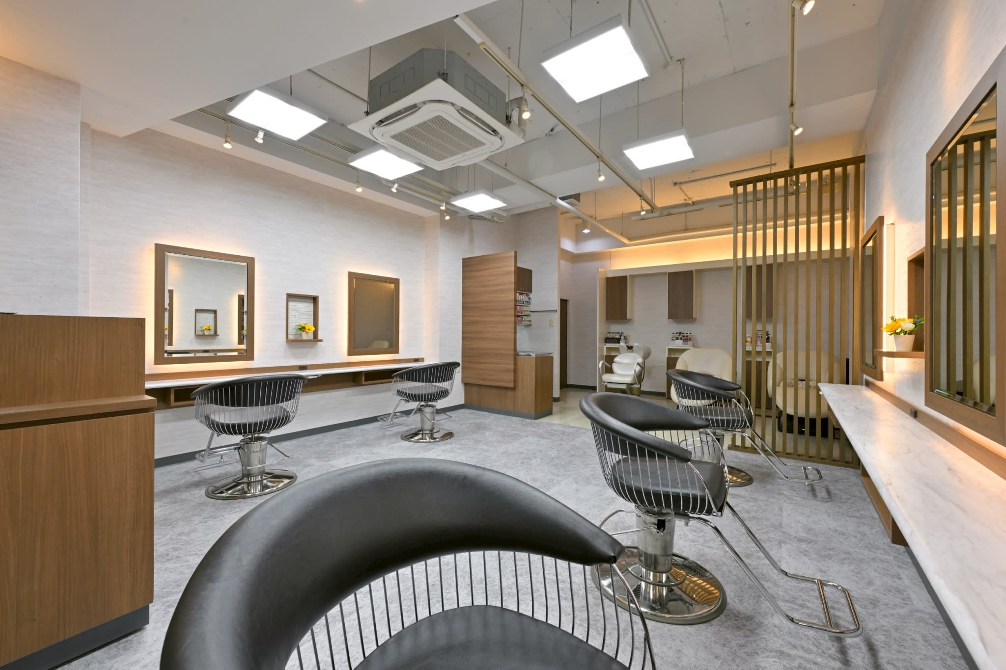 Hair Make SAMSARA 宮脇店