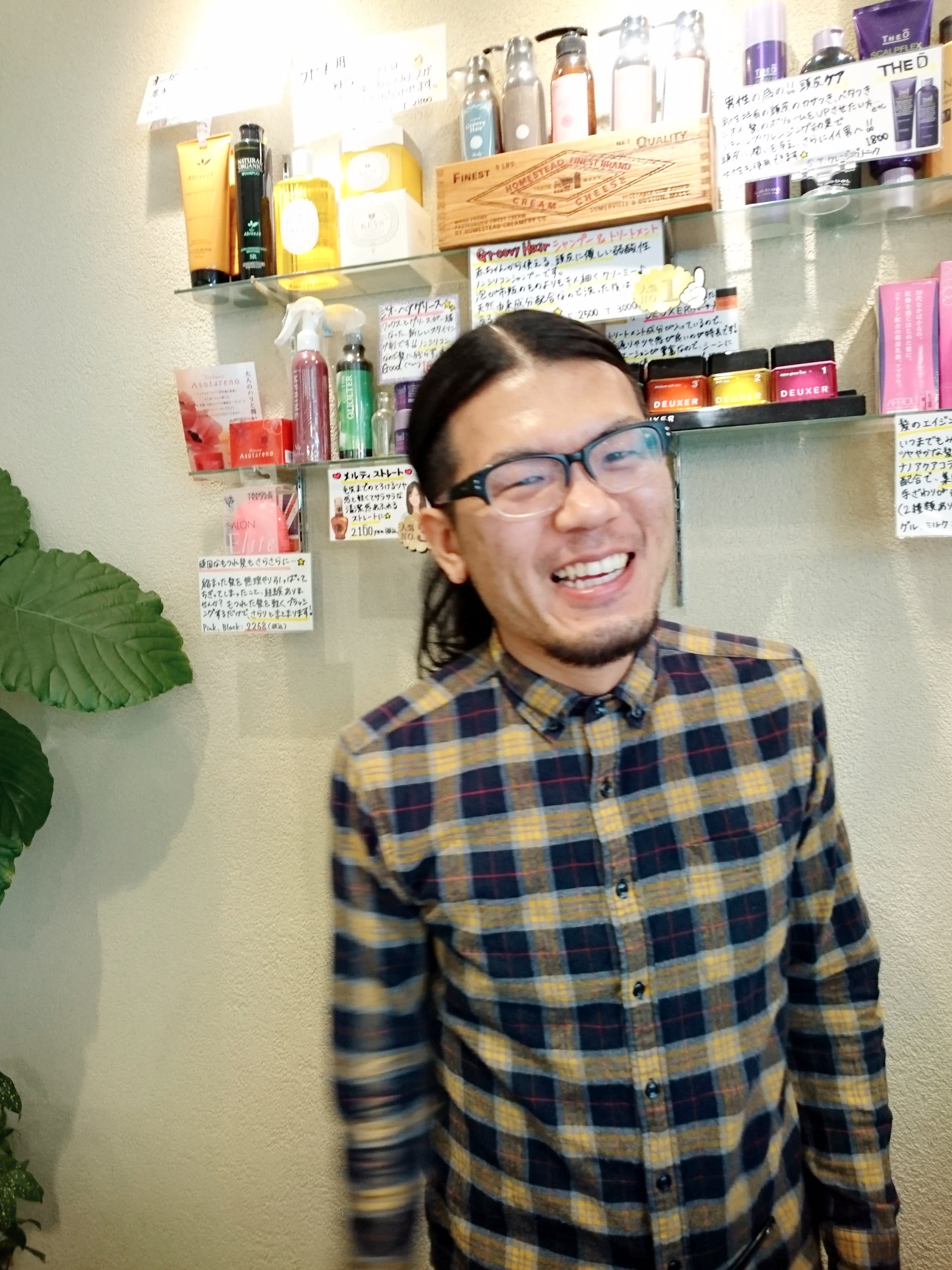 美容室　グルービーヘア_永井　友也