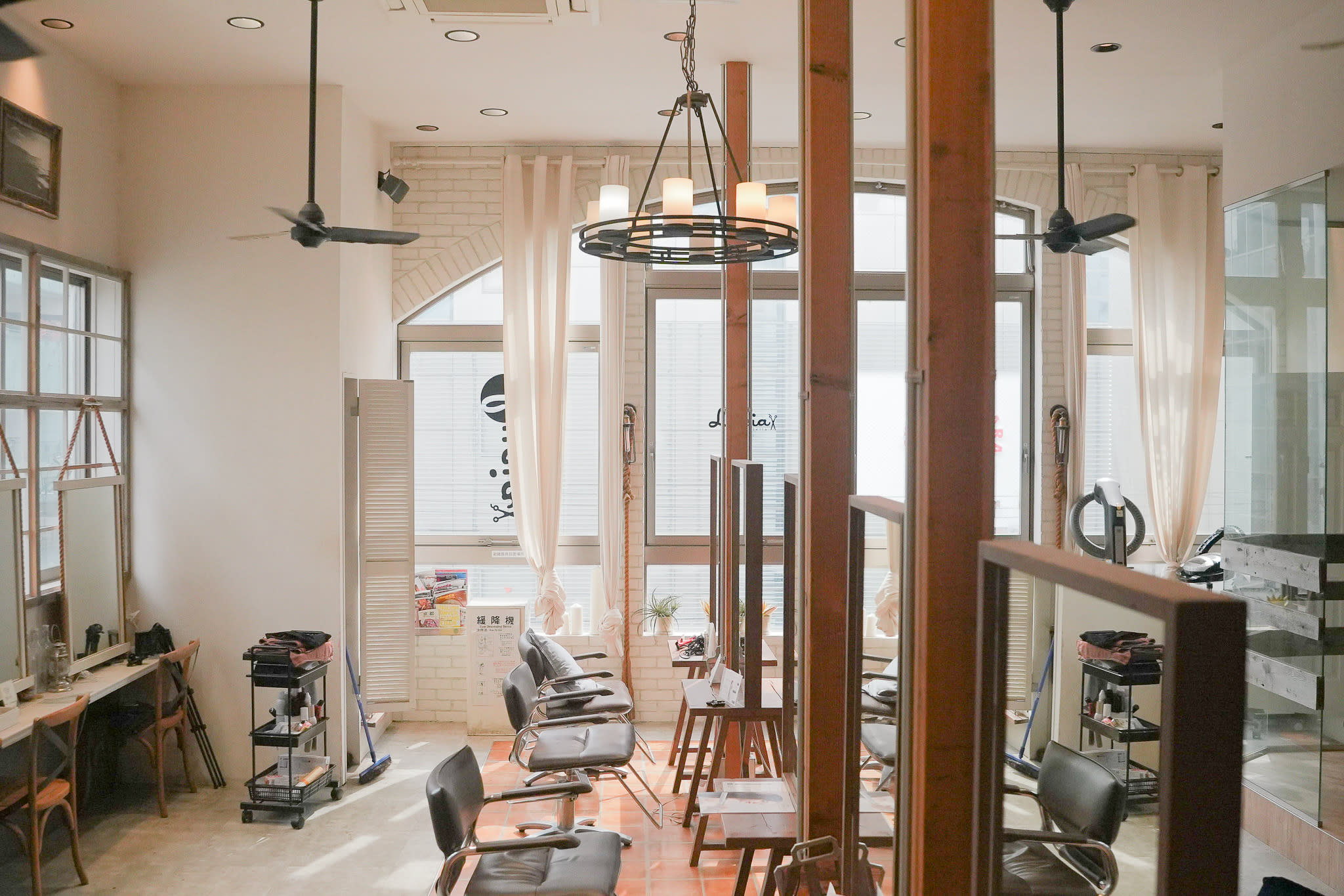 Lucia hair stella 京都河原町店