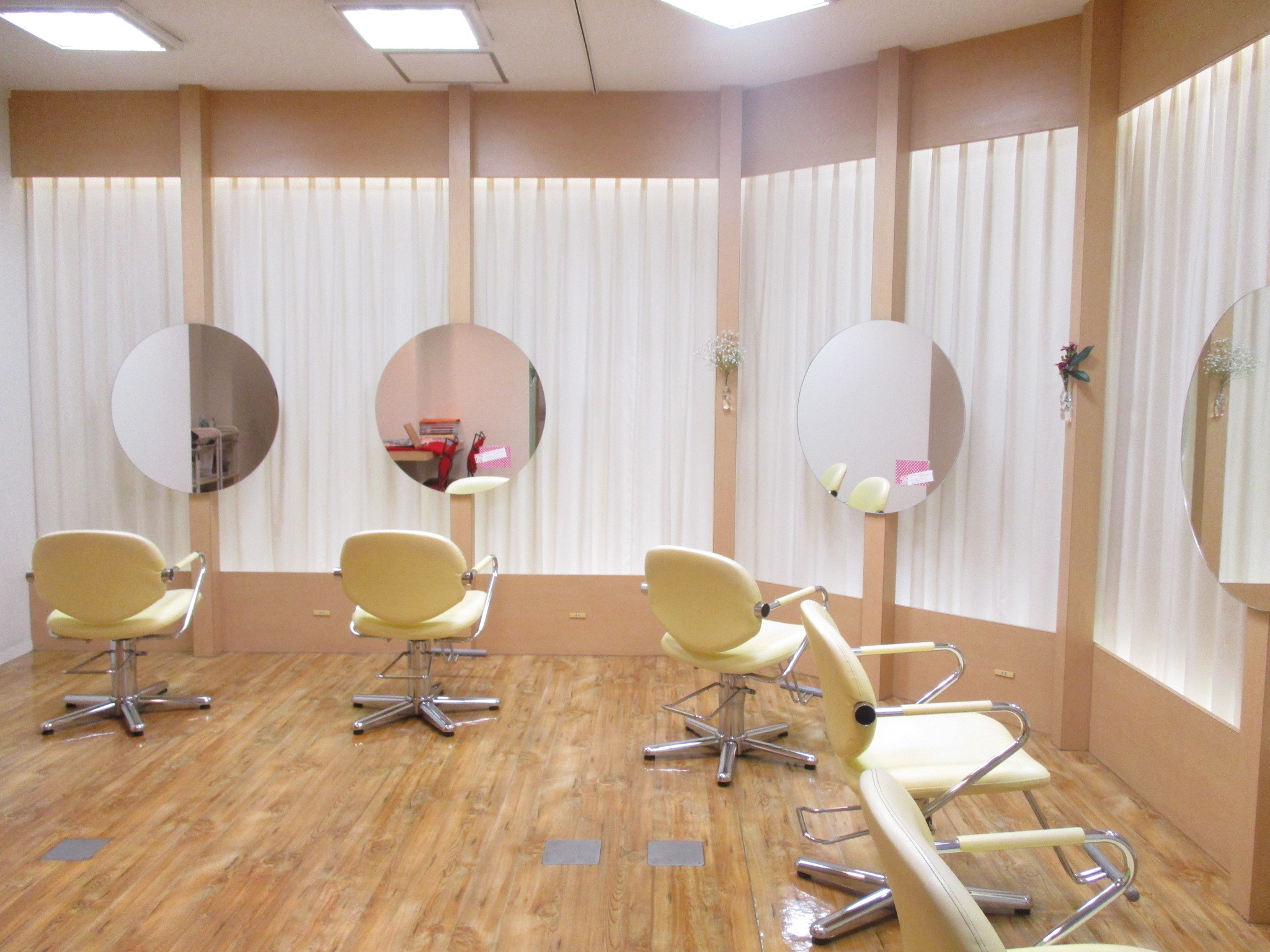 hairmakeWing2000