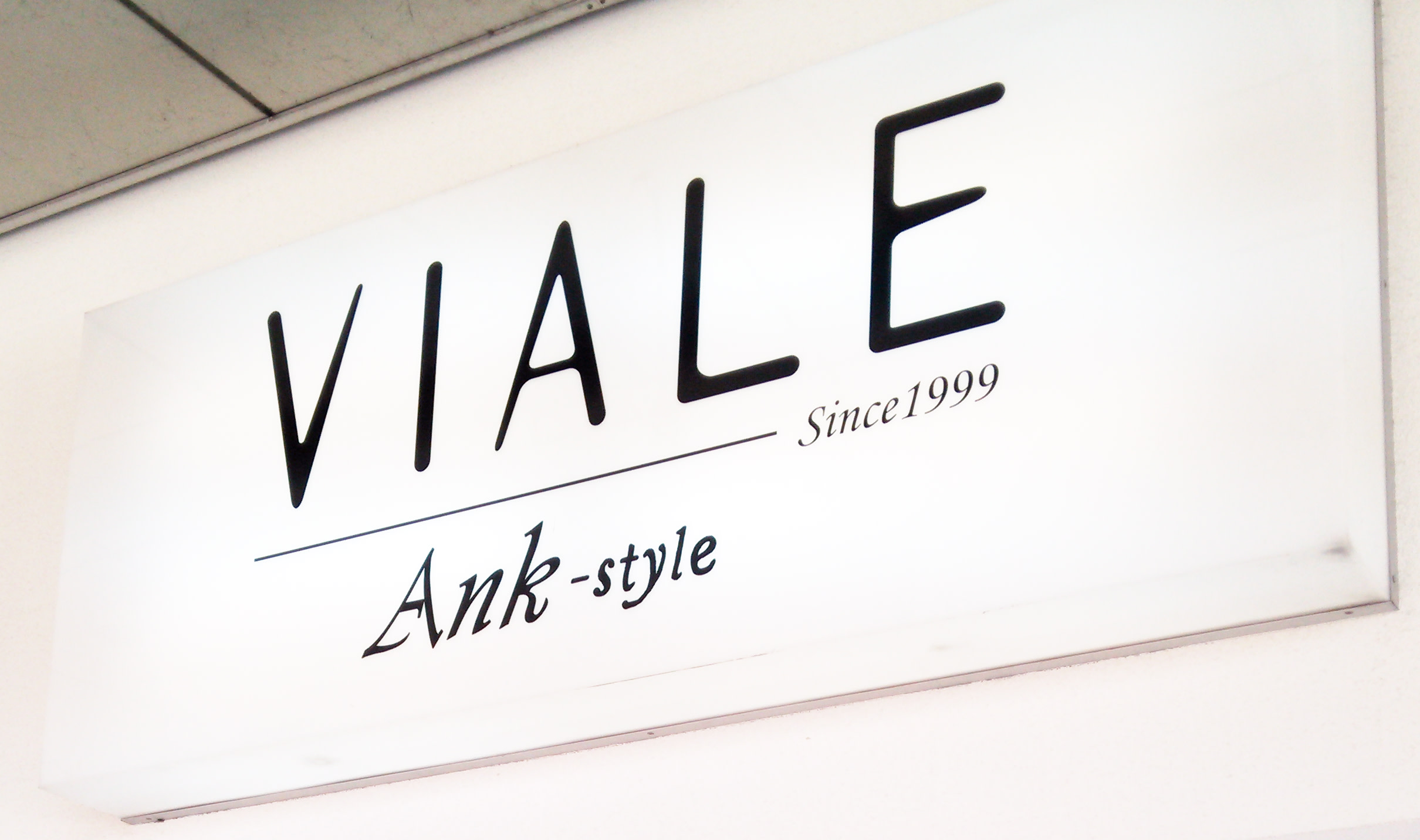 VIALE Ank-style_1