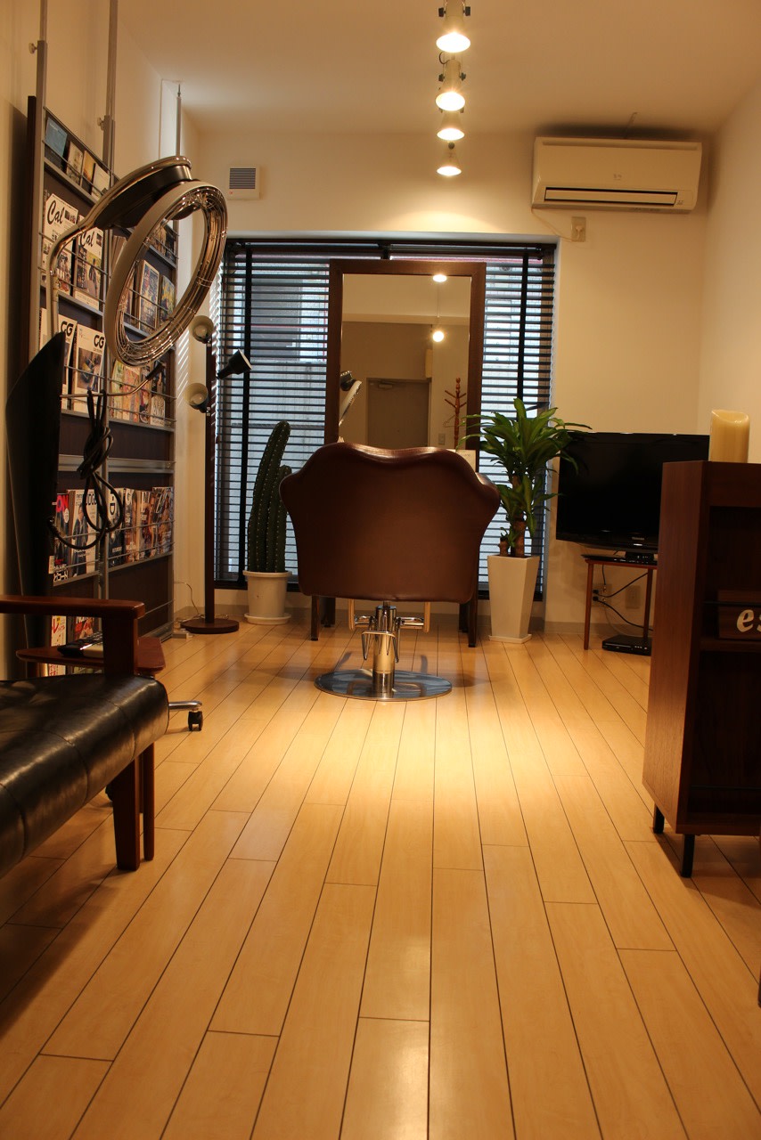 Men's Grooming  Salon 【riche】_1