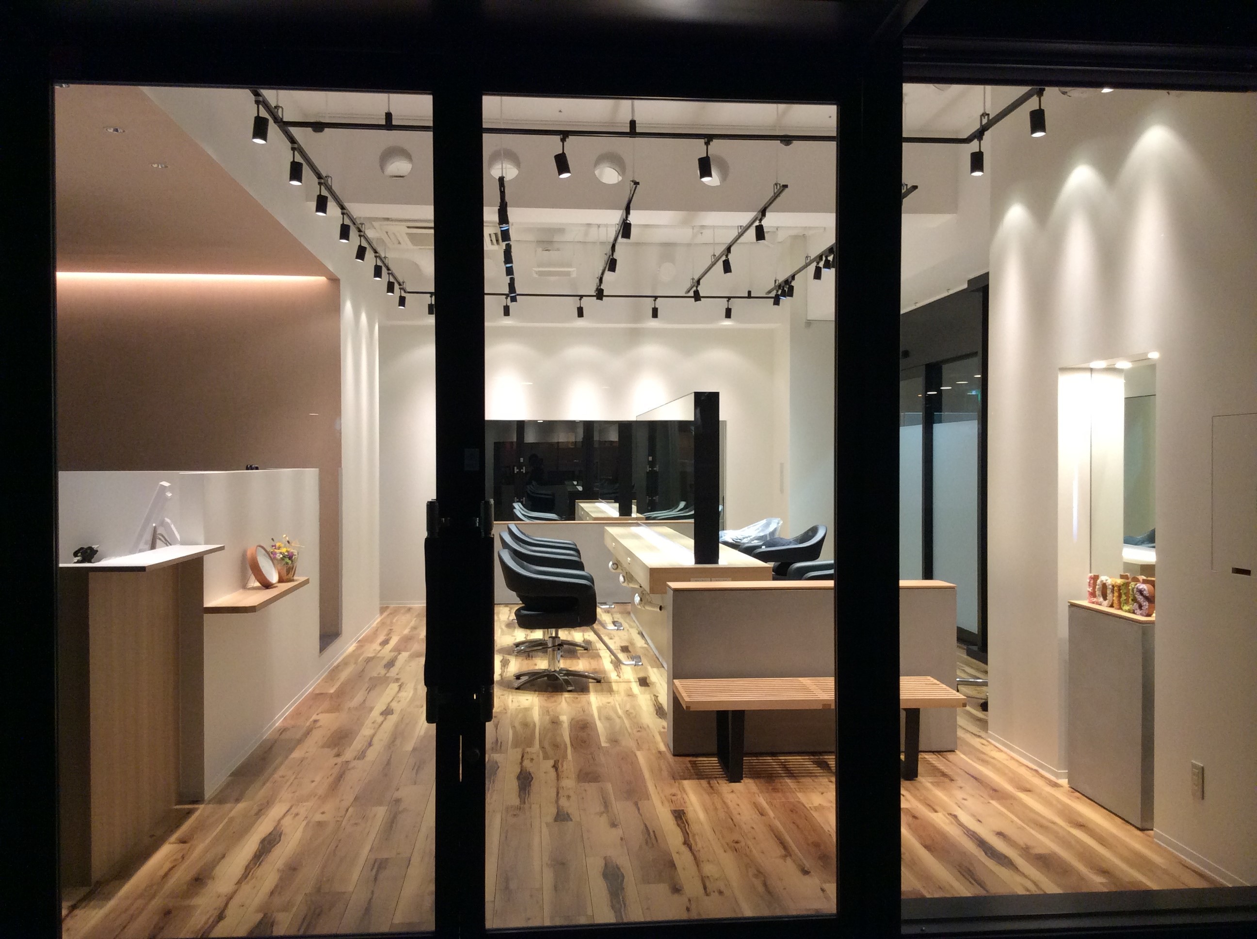 Lotus Hair Design 船橋店