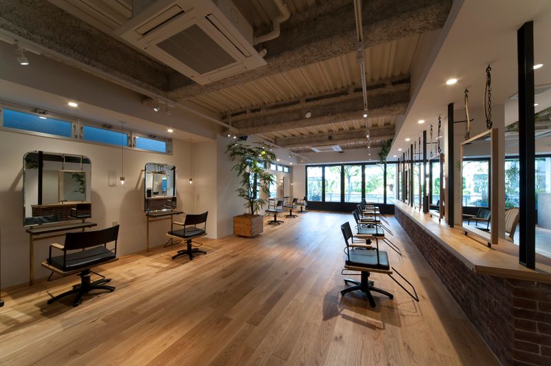 Pap's de coiffeur 甲南山手店