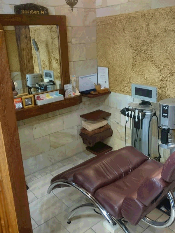 Barber N_1