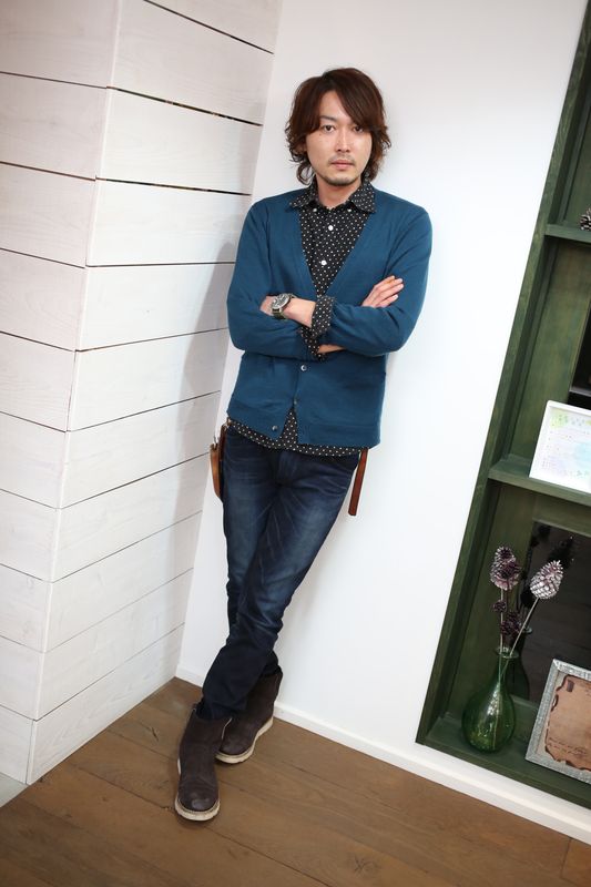 emu_坂本裕哉