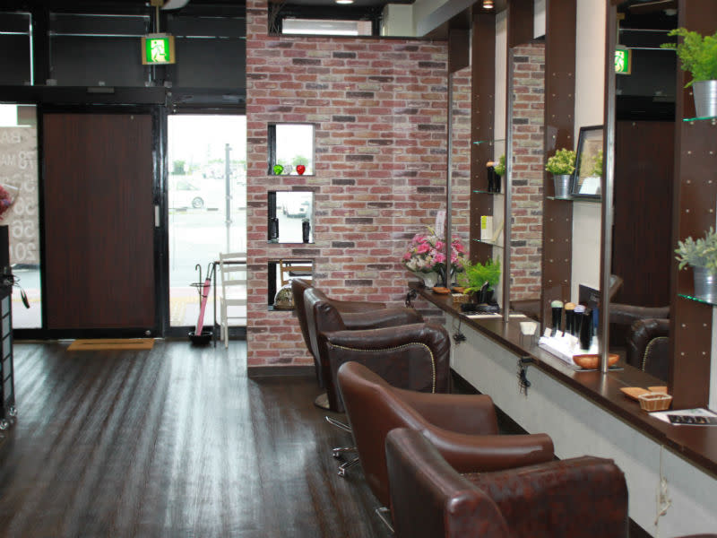 Hair Place Lucia