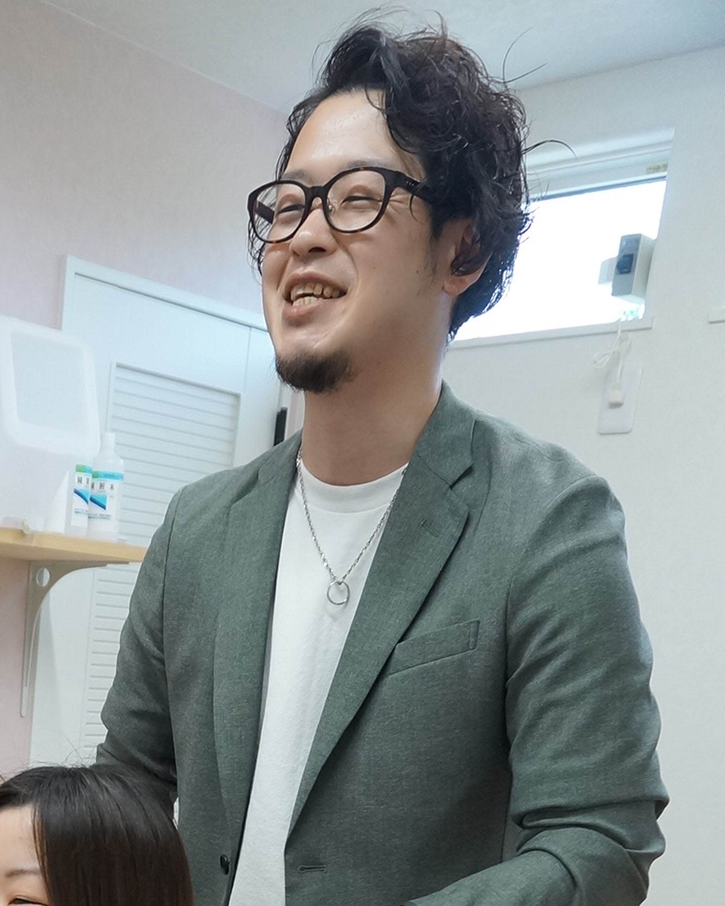 ef.mayke`s 小さな町の美容室_福田 剛士