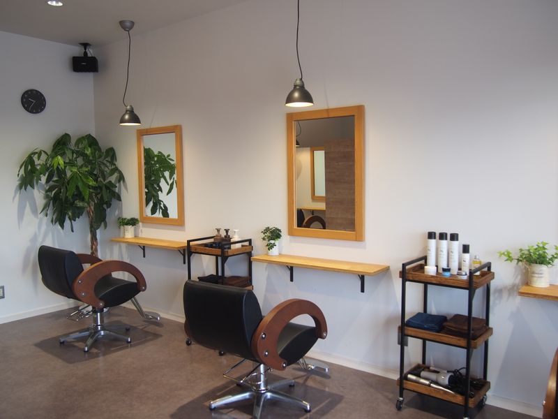 Hair Salon Dazzlin